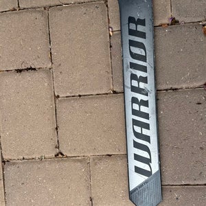 Junior Warrior M1 SR Regular Goalie Stick 21" Paddle (Used)