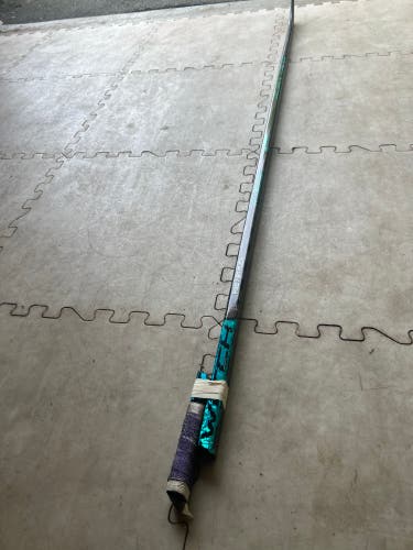 Senior Bauer Twitch Right Handed Hockey Stick P92 (Used)