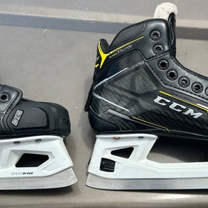 CCM Super Tacks 9370 Hockey Goalie Skates Size 3 (Used)