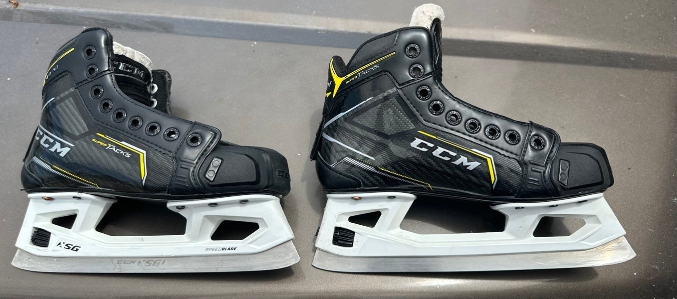 CCM Super Tacks 9370 Hockey Goalie Skates Size 3 (Used)