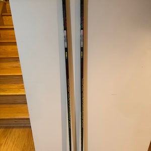 Intermediate Sher-Wood Rekker Legend Pro Right Handed Hockey Stick PM9 Pro Stock (New)