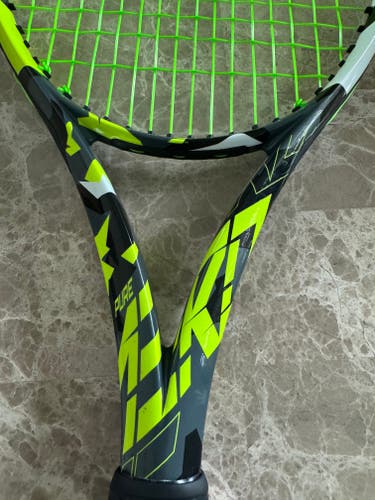 Adult Babolat Pure Aero Plus Tennis Racquet (Used)