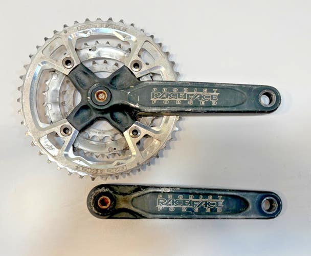 Race Face Prodigy 175mm 44/32/22 Forged Aluminum Aluminum/Steel Triple Crankset