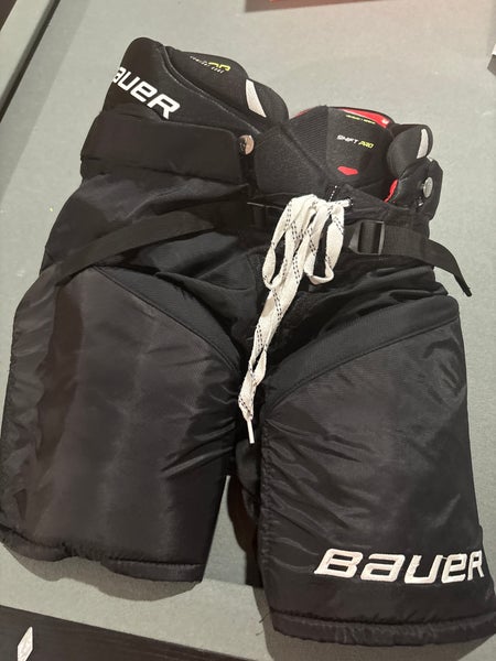 Medium Intermediate Bauer Vapor X Shift Pro Hockey Pants (Used)