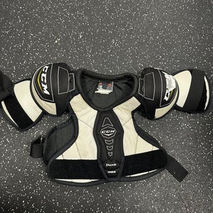 Used CCM HOCKEY SHOULDER/CHEST PADS Junior Shoulder Pads SM 11849-S000010308