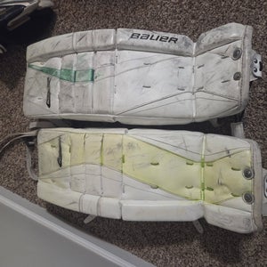 26" 2019 Bauer Reactor 5000 Goalie Leg Pads (Used)