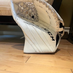 CCM eflex 5.9 goalie glove