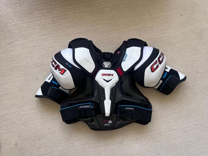 Large Junior CCM Jetspeed FT6 Pro Shoulder Pads (Used)