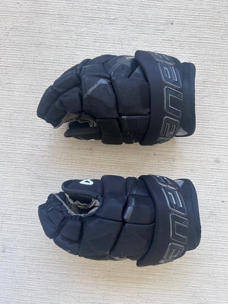 Bauer Supreme Mach Gloves 12" (Used)
