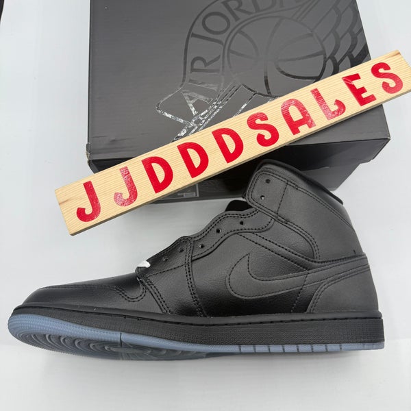 Nike Air Jordan 1 Mid SE Shoes Black Metallic Reimagined  display picture 1