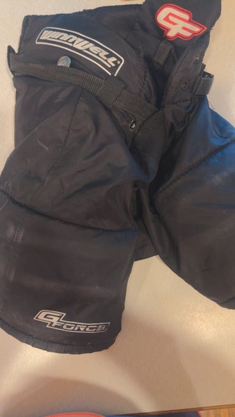 Small player pants