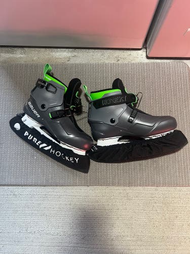 Bauer Konekt HF2 Hockey Goalie Skates Size 10 (New)