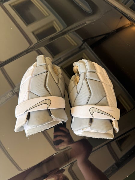 Nike Vapor Elite Lacrosse Gloves Large (Used)