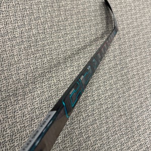 CCM Vizion 40 Flex P29 Curve Tight hand stick