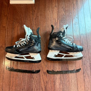 2024 Bauer Supreme M50 Pro Hockey Skates Size 5.5 (Used)