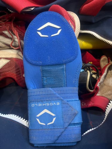 Blue Senior EvoShield Sliding Mitt (Used)