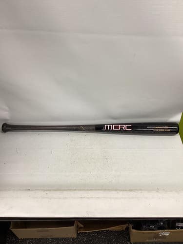 Used MERC 110 PRO MAPLE SERIES BB/SB Wood Bat 34" 11851-S000035860