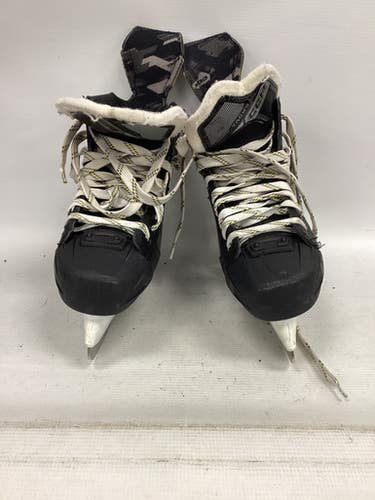 Used CCM TACKS AS580 Junior Hockey Skate Junior 05 11851-S000035820