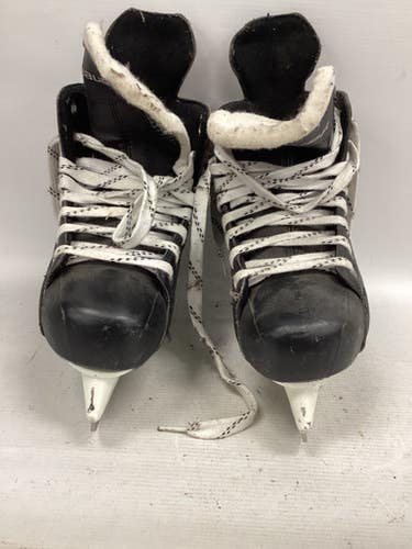 Used Bauer SUPREME ONE20 Junior Hockey Skate Junior 04 11851-S000035995