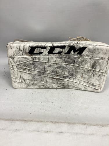 Used CCM EXTREME FLEX II 860 Senior Goalie Blocker Black 11851-S000035986