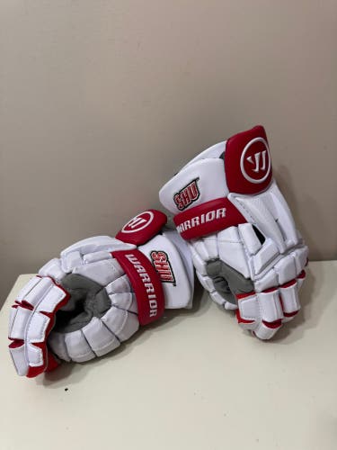 Sacred Heart Warrior Burn XP Lacrosse Gloves Large (New)