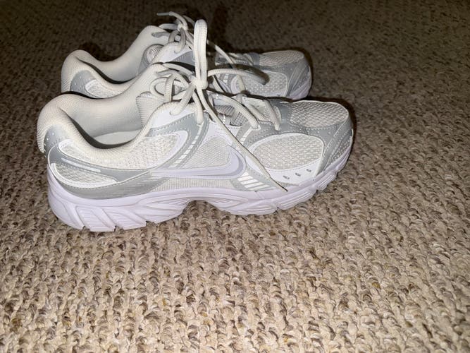 Nike V5 RNR