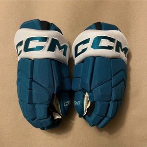 San Jose Sharks Teal CCM Tacks Gloves 14” WARSOFSKY