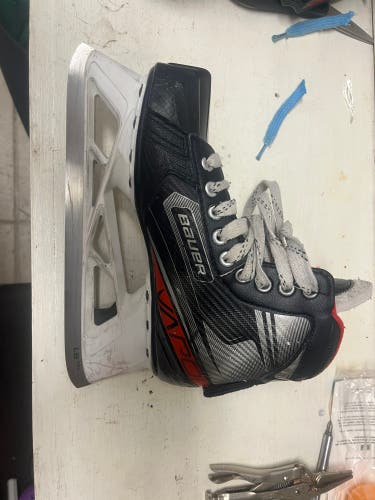 Bauer 6 (Used) Vapor X2.7 Hockey Goalie Skates
