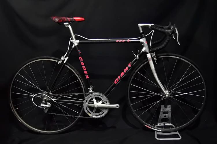 GIANT CADEX 980 C ROAD BIKE SIZE M/L, 56 CM, 14 SPEED, CARBON