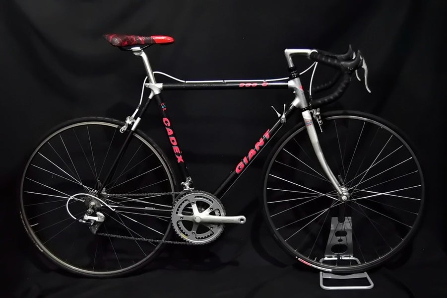 GIANT CADEX 980 C ROAD BIKE SIZE M/L, 56 CM, 14 SPEED, CARBON