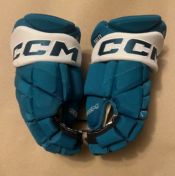 San Jose Sharks Teal CCM Jetspeed Gloves 14” BAILEY