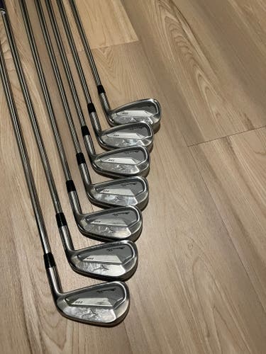 Men's 2023 Mizuno Pro 223 Right Handed Iron Set Stiff Flex Steel Shaft (Used)