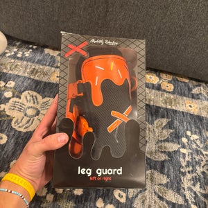 Black and orange Senior leg guard