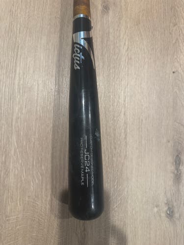 2023 Victus JC24 Maple BBCOR Certified Bat (-3) 29 oz 32" (Used)