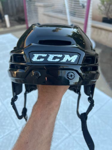 CCM SUPER TACKS X HOCKEY HELMET | Medium