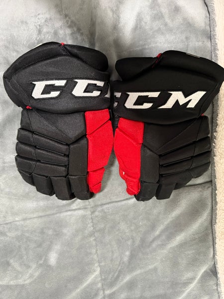 CCM Ohl gloves Niagara ice dogs