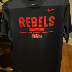 Nike Dri-Fit youth XL Ole Miss Rebels SS Shirt Navy Blue