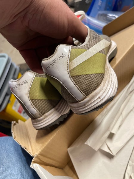 Women's Adult Size M 8.0 (W 9.0) Nike (Used)