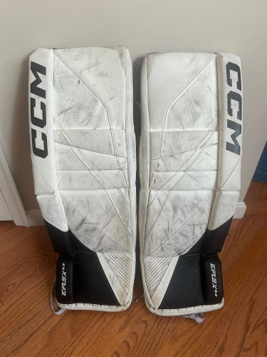 28 +1 CCM Eflex 6.5 Goalie Leg Pads