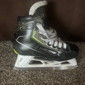 Bauer Elite Hockey Goalie Skates Regular Width Size 1.5 (Used)