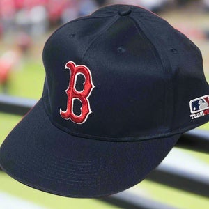 Boston Red Sox 2017 MLB M-300 NOS Adult Home Replica Cap (New)