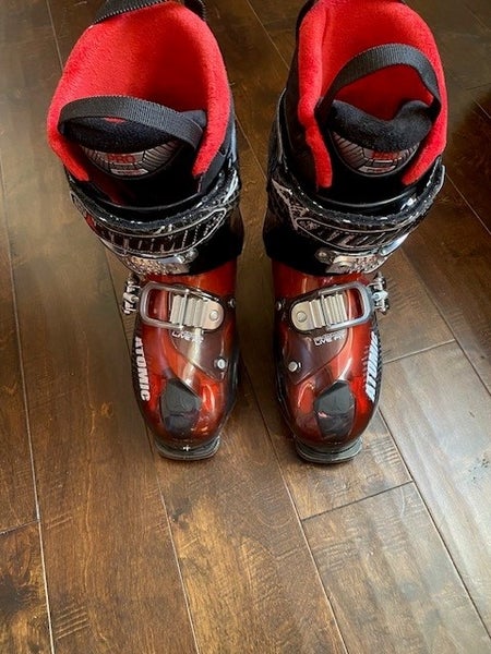 Men's Atomic Powder LiveFit CU Ski Boots Used