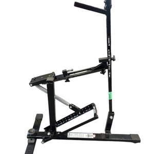 Used Louisville Slugger BLACK FLAME BB/SB Pitching Machine 11850-S000021226
