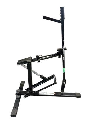 Used Louisville Slugger BLACK FLAME BB/SB Pitching Machine 11850-S000021226