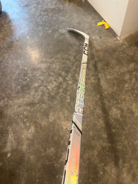 Intermediate CCM RibCor Trigger 9 Pro Right Handed Hockey Stick P28 (Used)