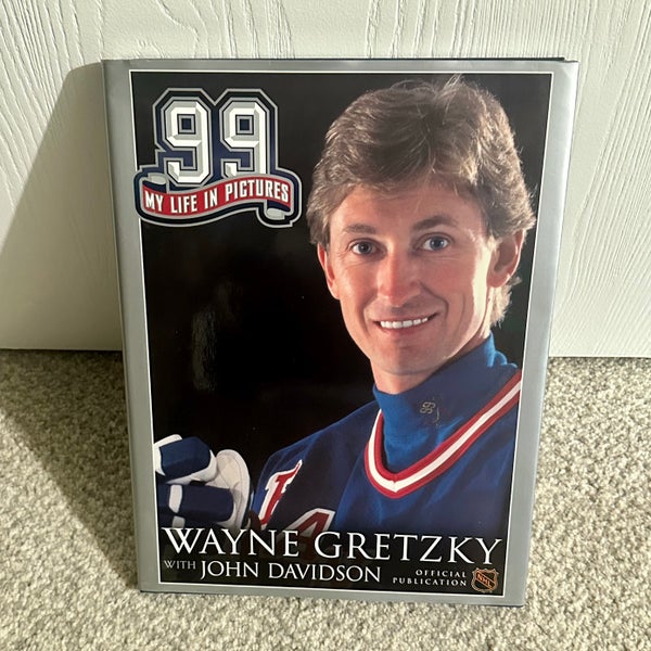 Wayne Gretzky Book - 99 My Life in Pictures (hardcover - New)