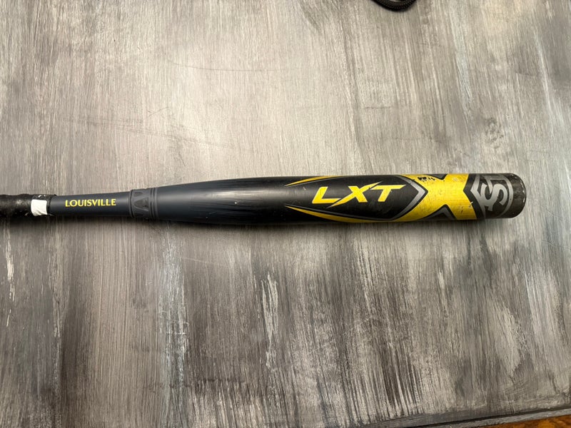 2020 Louisville Slugger LXT Composite Bat (-11)  22 oz 33" (Used)