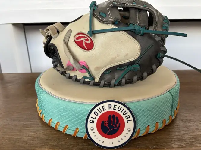 Rawlings RH Catcher's Liberty Advanced Softball Glove 34" (Used)
