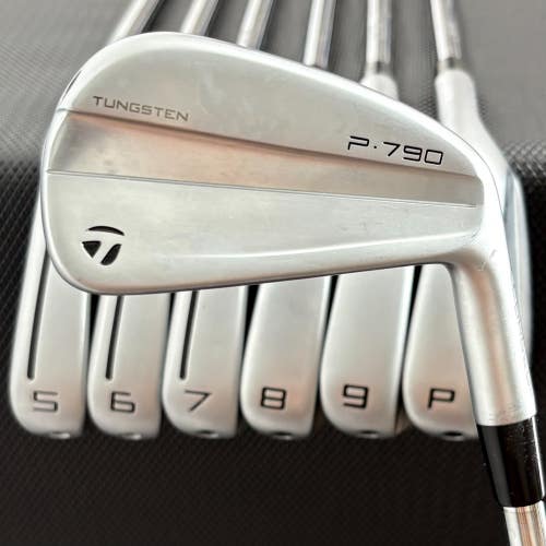 TAYLORMADE P790 2023 IRON SET 4-P