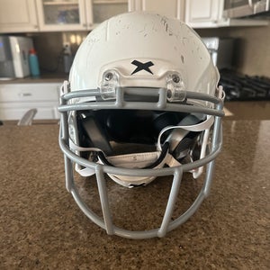 Small Youth Xenith X2E+ Helmet (NEVER USED FOR CONTACT)